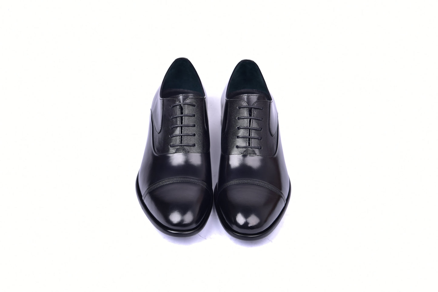 C0012-5256 Cap toe Lace up- Black