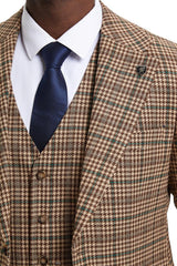 Men's Stacy Adams Vested Modern Fit Houndstooth Glen Plaid Suit in Camel & Green
