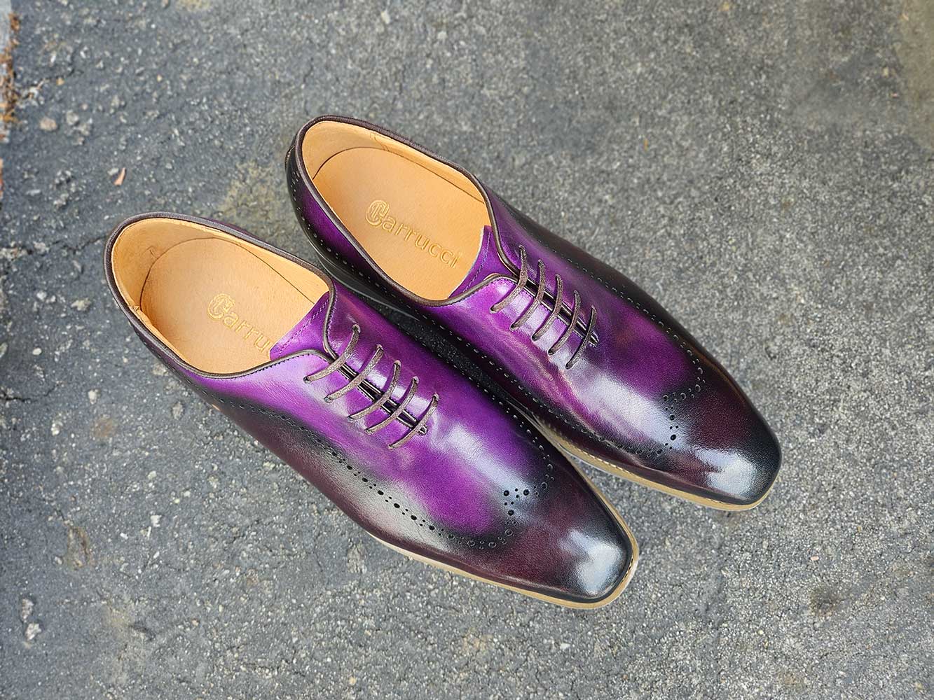 Two Tone Oxford With Lightweight Sole Two Tone Oxford With Lightweight Sole