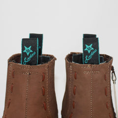 Botines Charros de Gamuza Punta Cuadrada para Mujer Color Taupe LAB-32B6361