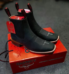 Botines Charros Quincy con Punta Cuadrada Color Negro