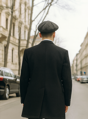 Mens Peaky Blinders Costume Thomas Shelby Grey 3 Piece Suit with Black Overcoat & Hat