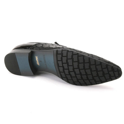 Mens Patterened Leather Slip On Loafer Dress Shoe in Black