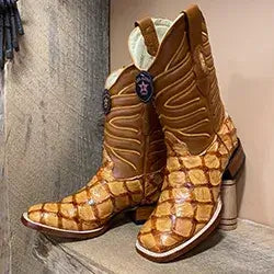 Buttercup Boots