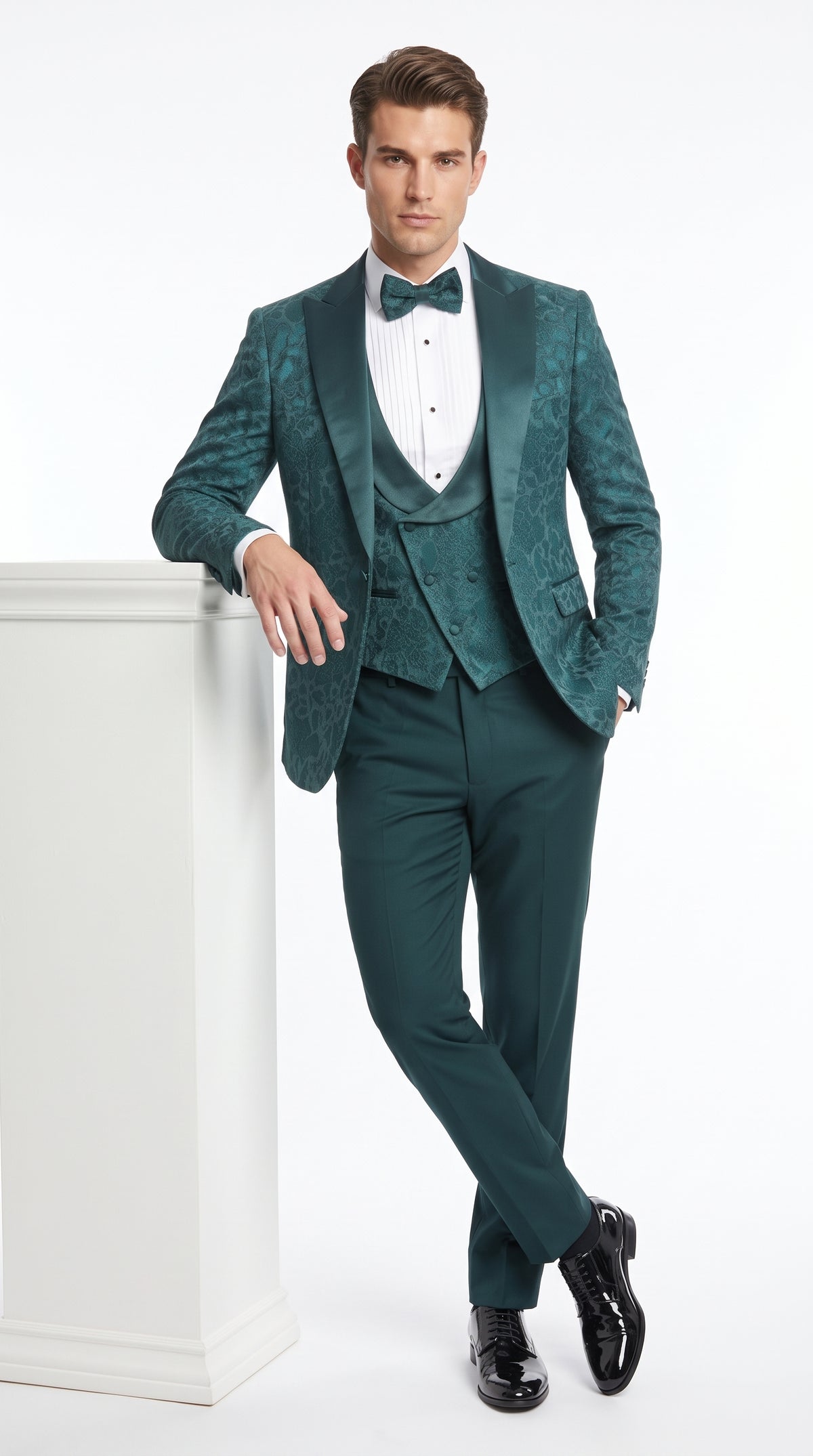 Men’s Hunter Green Paisley Tuxedo – 3 Piece Prom & Wedding Suit with Matching Bow Tie
