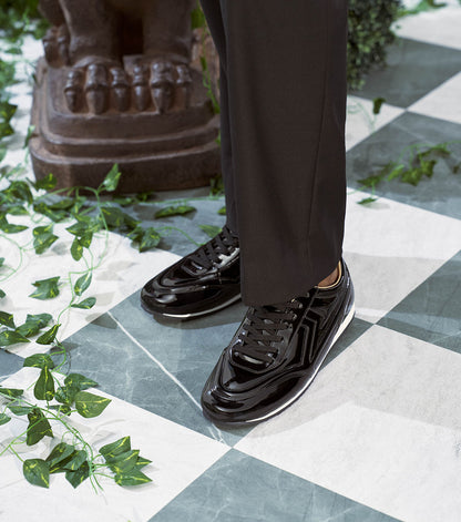ACTION 150 Sporty Lace Up