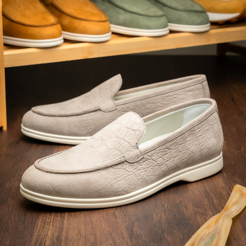 Zelli Livorno Stampata Crocodile Embossed Nubuck Loafer in Bone