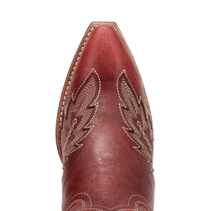 Laredo Coyote Creek Leather Boot - Rugged Luxury