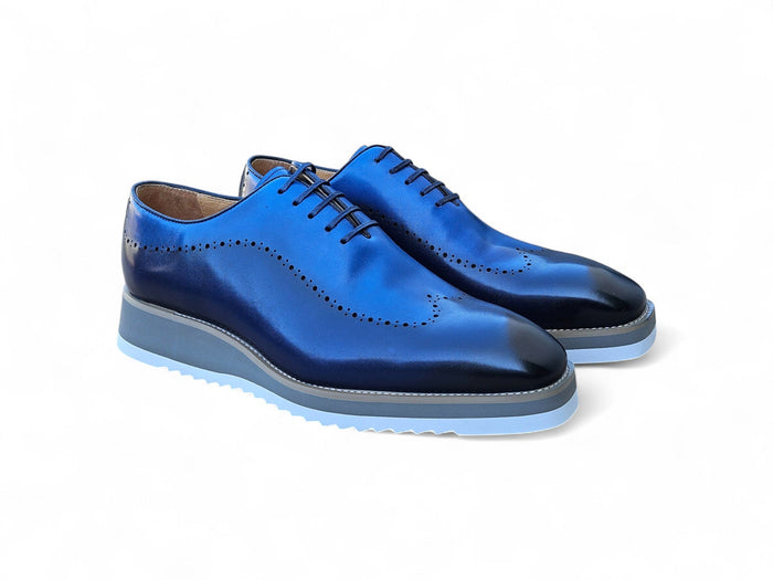 Carrucci Two Tone Oxford With Lightweight Sole