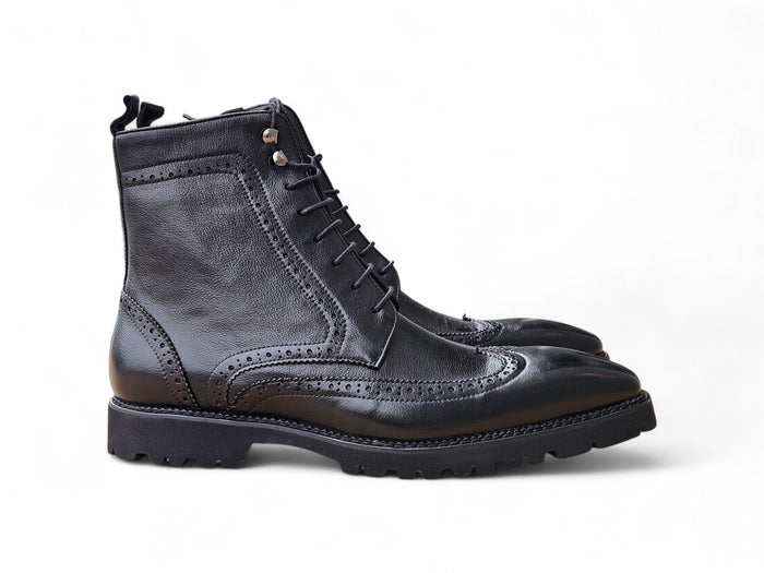 Carrucci Hudson Black Wingtip Boot Lug Sole