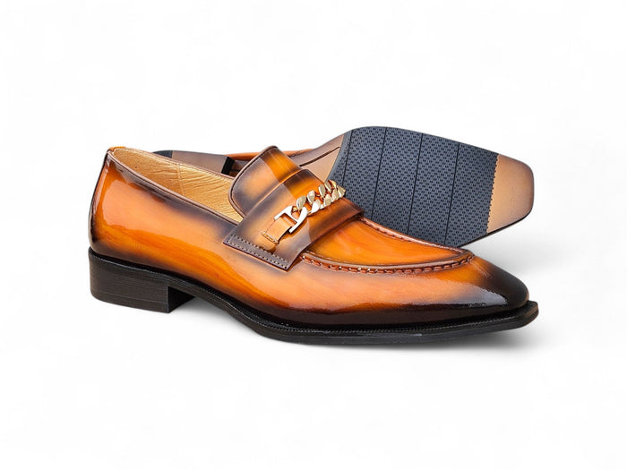 Carrucci Amber Patent Leather Chain Loafer