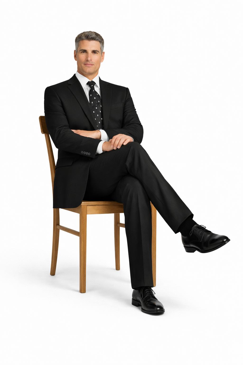 2_Button_Suit_in_Black