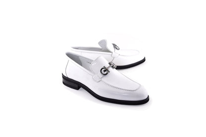 C0001209-7249 loafer with silver buckle-White