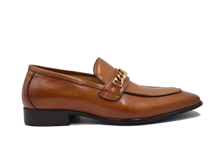 Carrucci Beveled Squared Toe Loafer