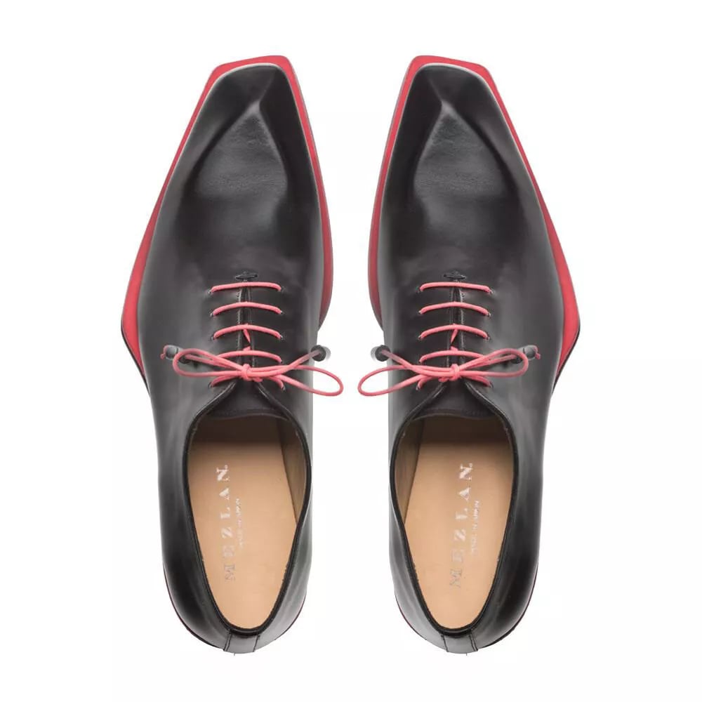 Mezlan Black Asymmetric Plain Toe Oxford