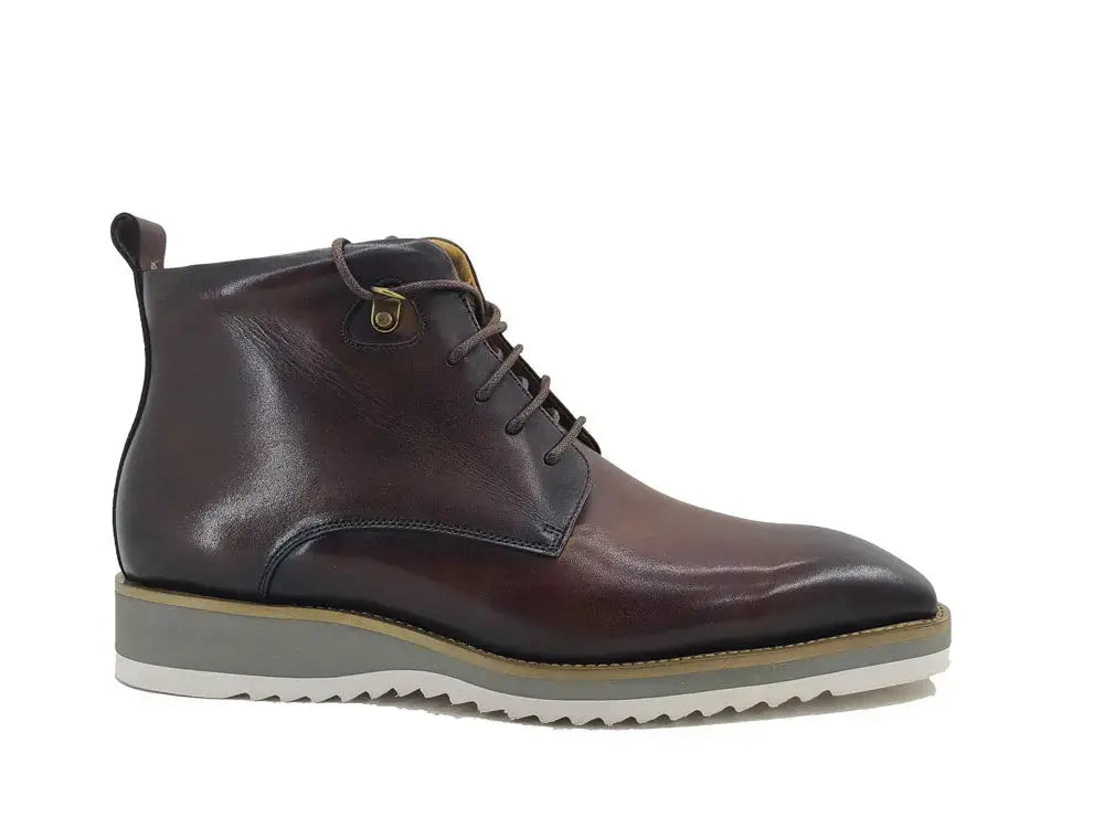 Carrucci Burnished Calfskin Lace-Up Boots - Rich Leather Elegance