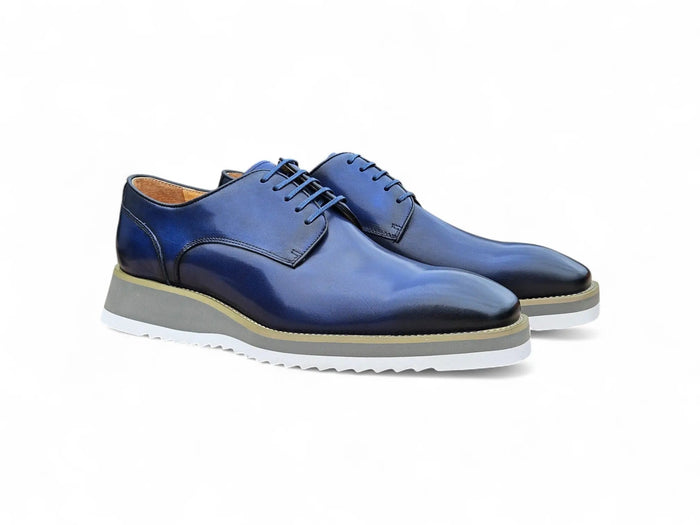 Carrucci Burnished Lace-up Leather Derby
