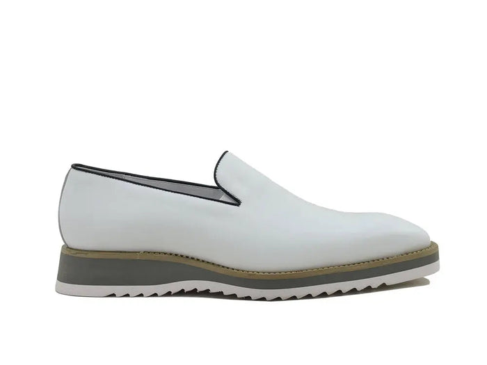 Carrucci Burnished Leather Wholecut Loafer - Lightweight Sole