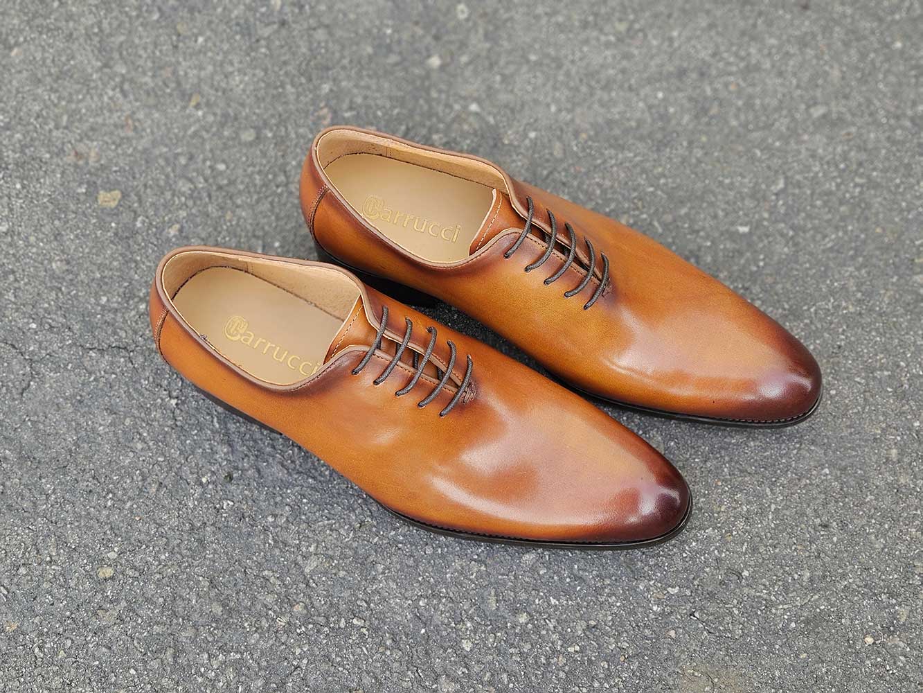 Calfskin Whole Cut Lace-up Oxford