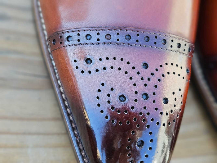 Carrucci Cap Toe Lace-up in Leather Sole
