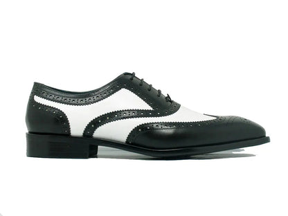 Carrucci Contrast Two Tone Wingtip Oxford
