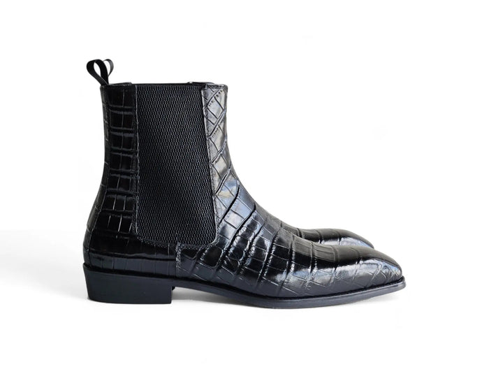 Carrucci Crocodile Embossed Chelsea Boot