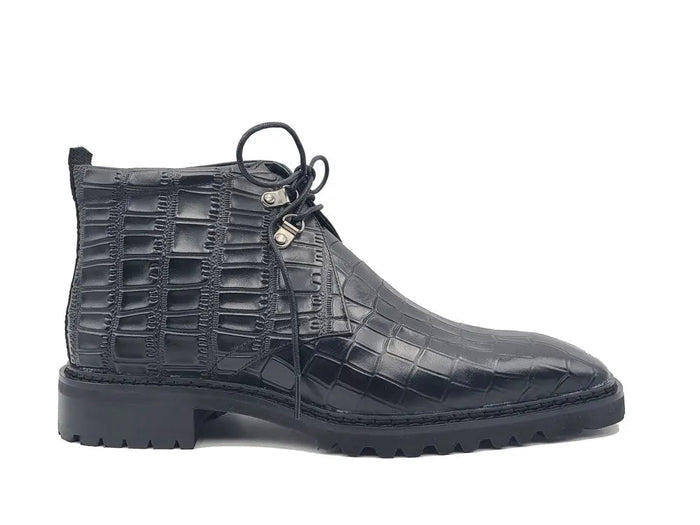 Carrucci Embossed Chukka Boot Lug Sole