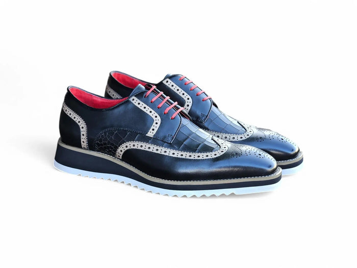 Carrucci Gorgeous Lace-Up Oxford
