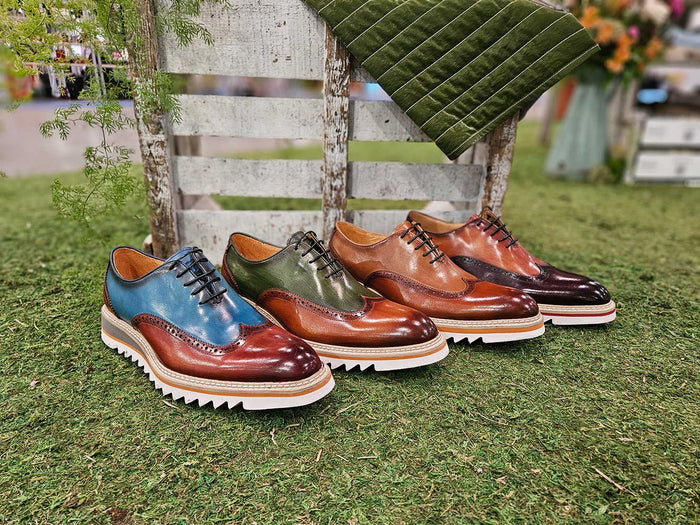 Carrucci Gorgeous Two Tone Oxford Wingtip