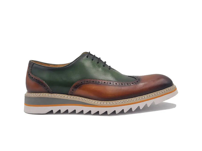 Carrucci Gorgeous Two Tone Oxford Wingtip