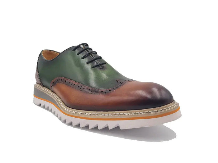Carrucci Gorgeous Two Tone Oxford Wingtip