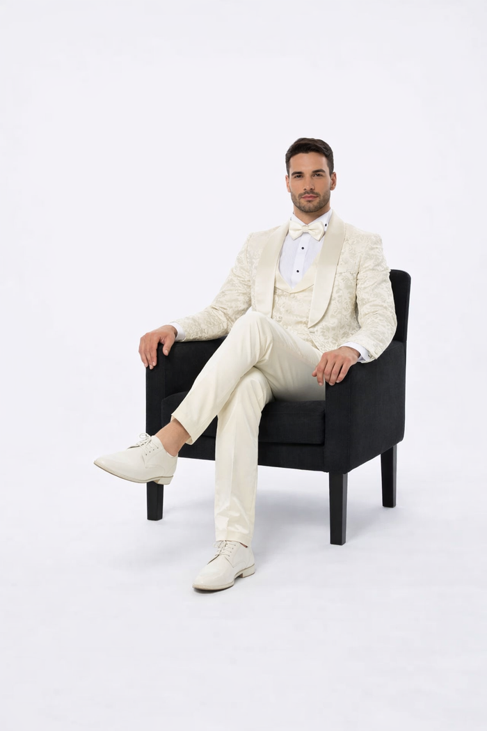 Ivory Floral Tuxedo Suit – Wide Shawl Lapel for Weddings