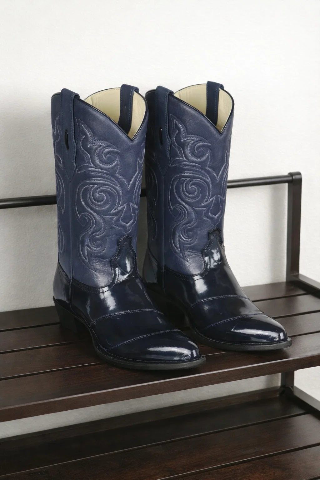 Los Altos Men’s Dress Cowboy Boots – Navy Blue Eel-Skin Western Boots