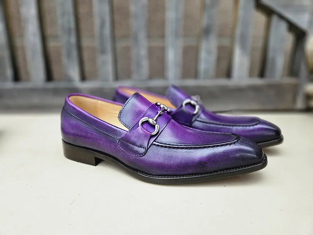 Men's Burnished Signature Buckle Loafer Carrucci