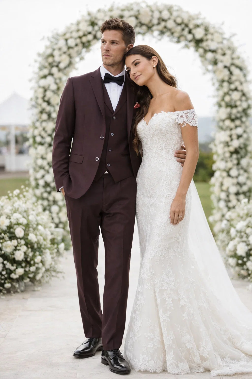 Men’s Two Button Vested Vintage Style Tweed Wedding Suit – Burgundy