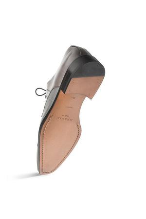 Mens Mezlan Cap-Toe Dress Lace-Up Blending Supple Textured Deerskin And Polished Calfskin With An Elegant Tassel Detail In Color Gray