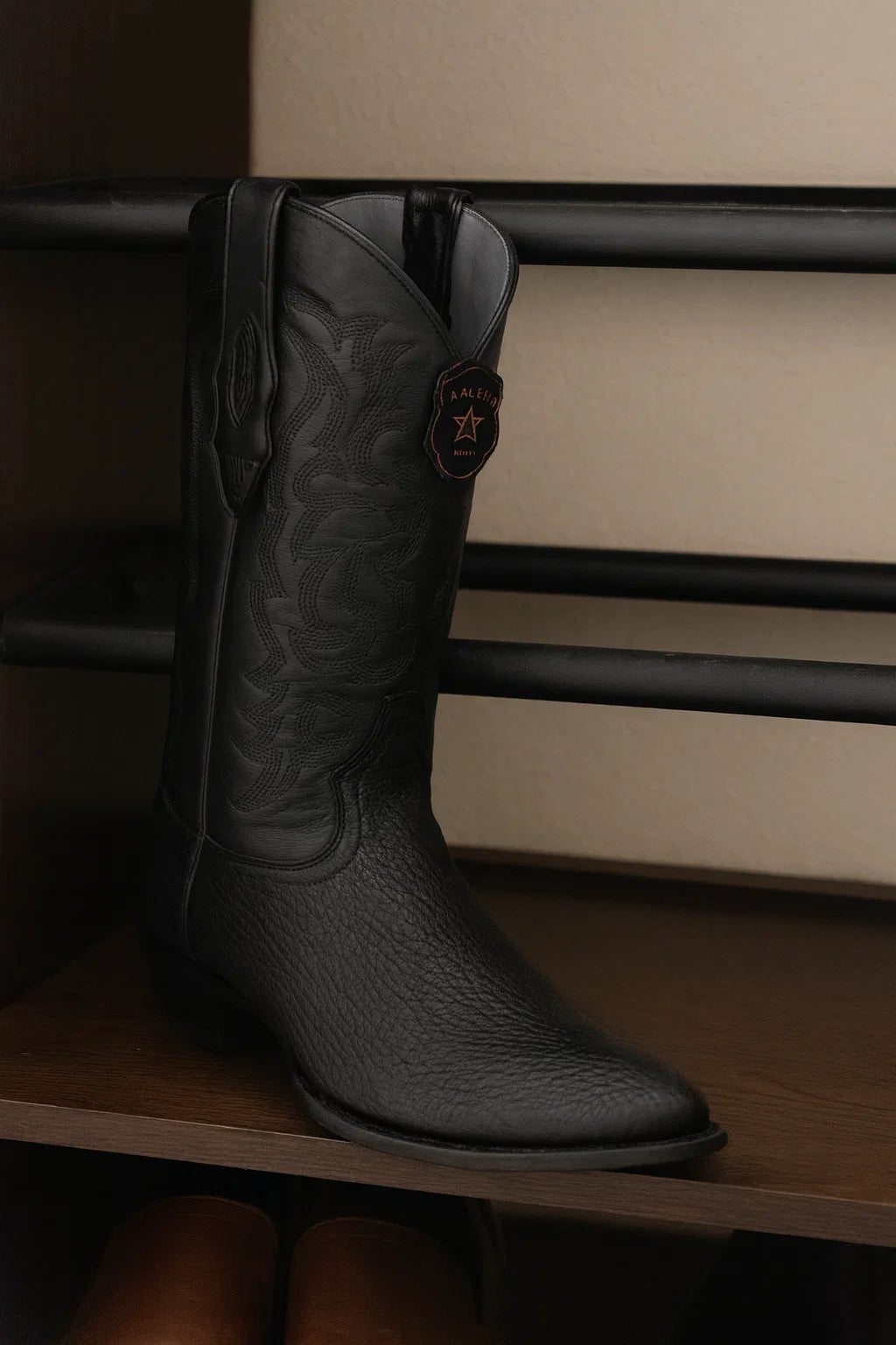 Sharkskin Round Toe Cowboy Boots - in Black