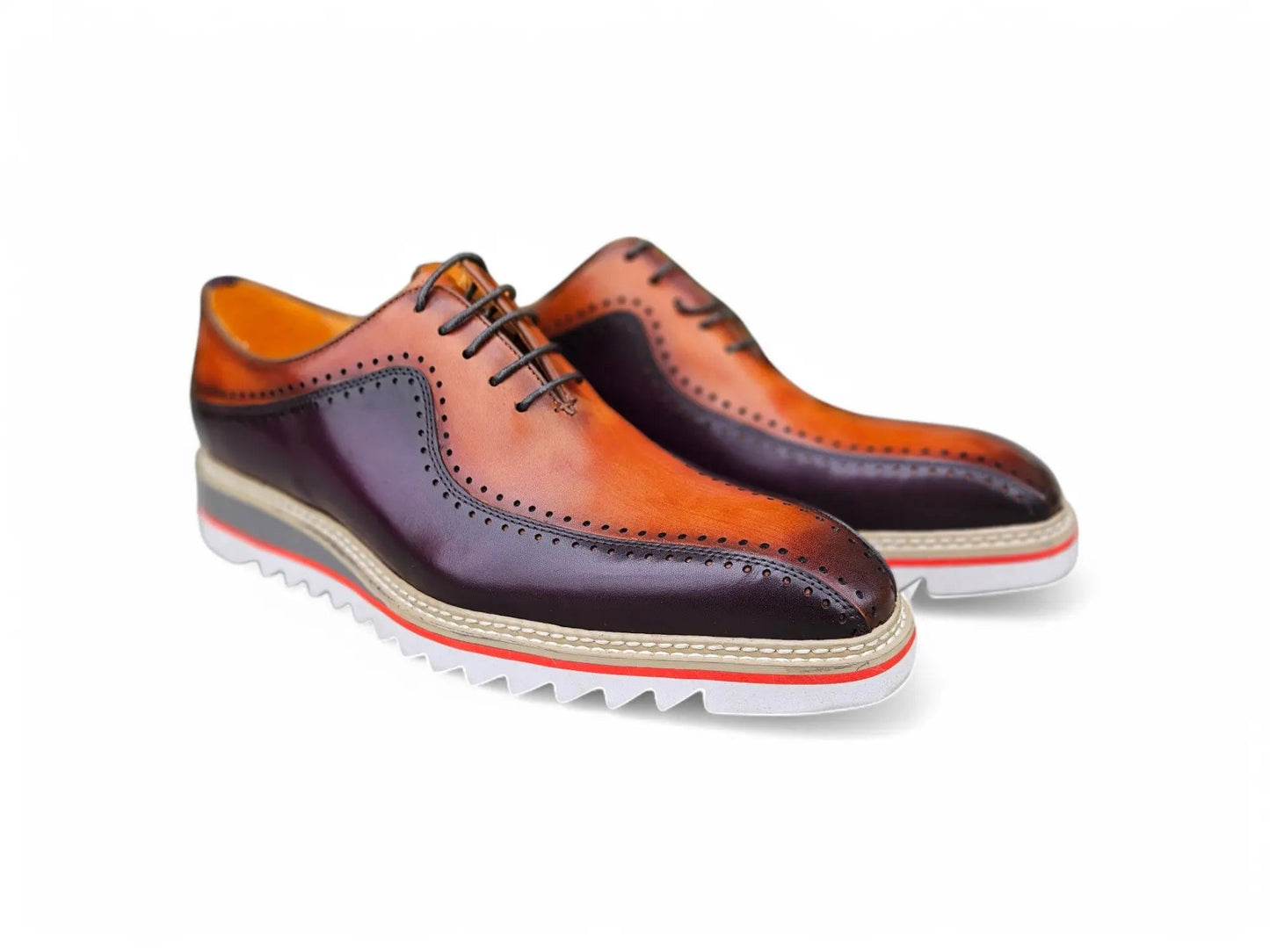 Carrucci Stylish Two-Tone Brogue Oxford