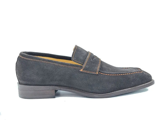 Carrucci Suede Penny Loafer contrast stitching