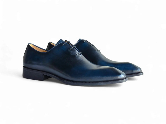 Carrucci Wholecut Oxford