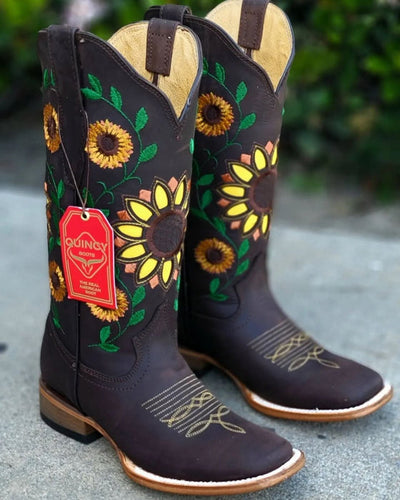 Botas Vaqueras de Cuero con Girasoles para Mujer en Horma Rodeo 5   - from alligatorwarehouse.com