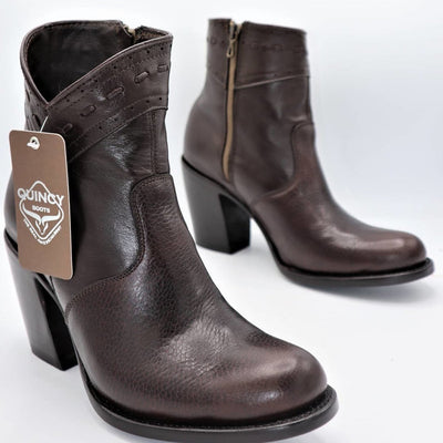 Botas Cortas de Piel de Borrego para Mujer en Horma Oval Color Cafe
