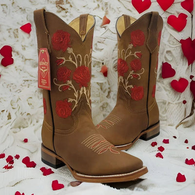 Botas de Cuero con Flores para Mujer en Horma Rodeo 1   - from alligatorwarehouse.com