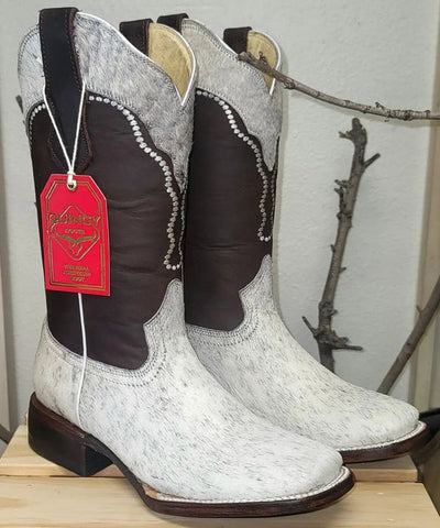 Botas de Cuero con Pelo de Vaca para Mujer en Horma Rodeo 7   - from alligatorwarehouse.com