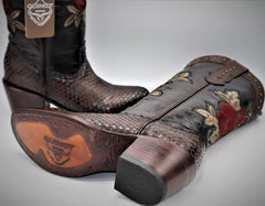 Botas de Piton Grabado para Mujer en Punta Oval
