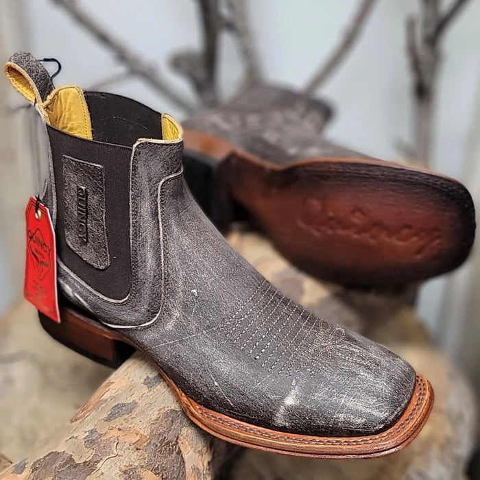 Botin Charro Quincy con Punta Cuadrada Color Cafe Claro