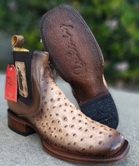 Botin de Avestruz Grabado con Punta Cuadrada