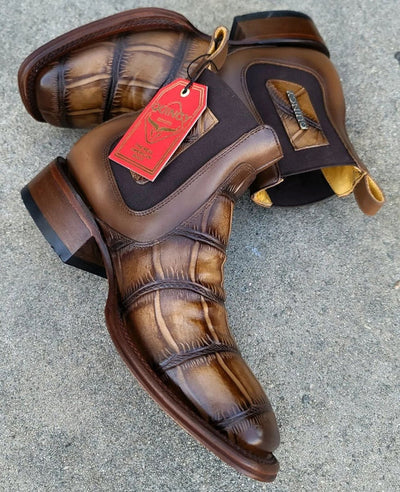 Botin de Cocodrilo Grabado con Punta Cuadrada 5   - from alligatorwarehouse.com