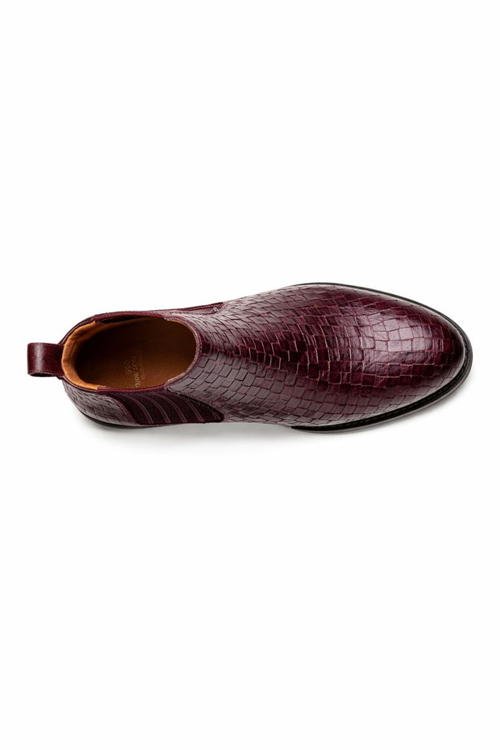 Carrucci Basket Weave Leather Chelsea Boot