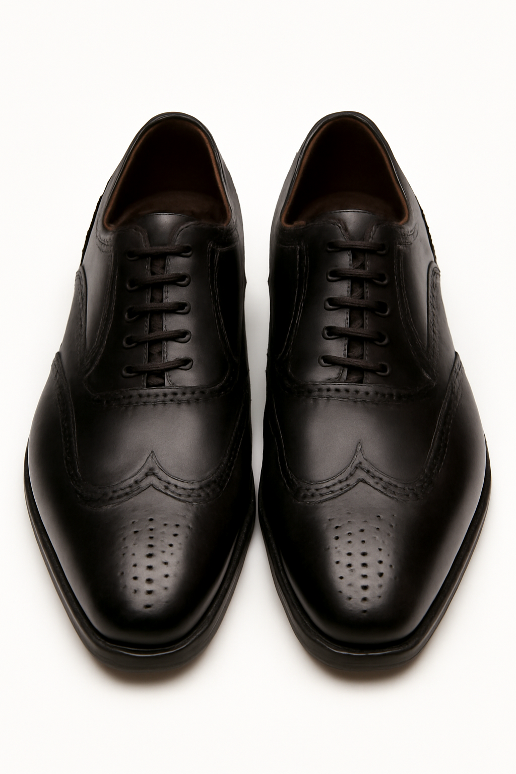 Mens Mezlan Ugalde Classic Wingtip Dress Shoe in Cognac